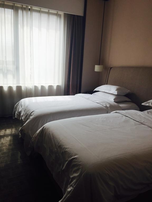Wuhan Haiting Longan Hotel Extérieur photo
