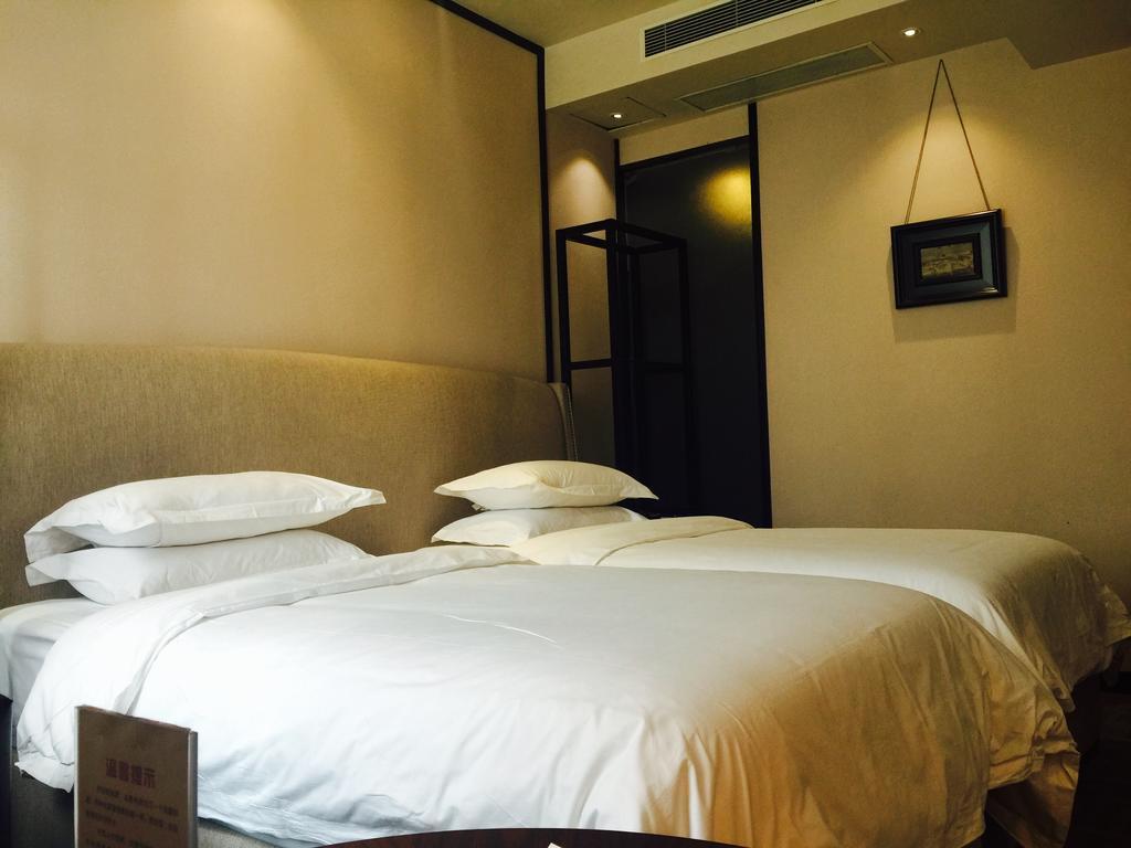 Wuhan Haiting Longan Hotel Extérieur photo